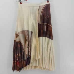 Mo & Co Edition Platnium pleated midi skirt with ballet dance print Size Medium